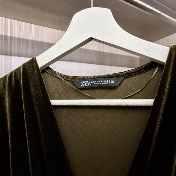 Zara velvet holiday midi dress - Picture 3 of 4